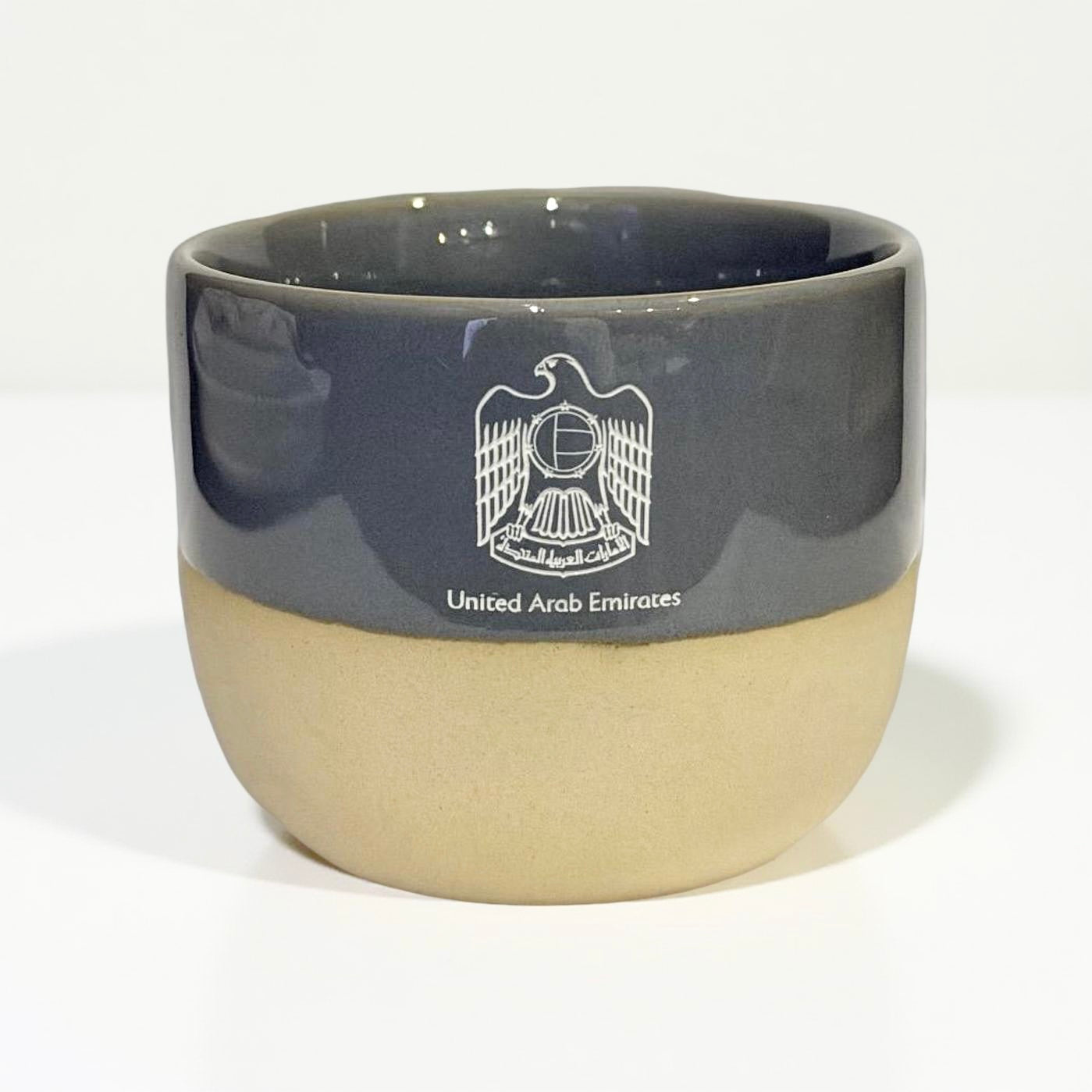 كوب شعار الدولة