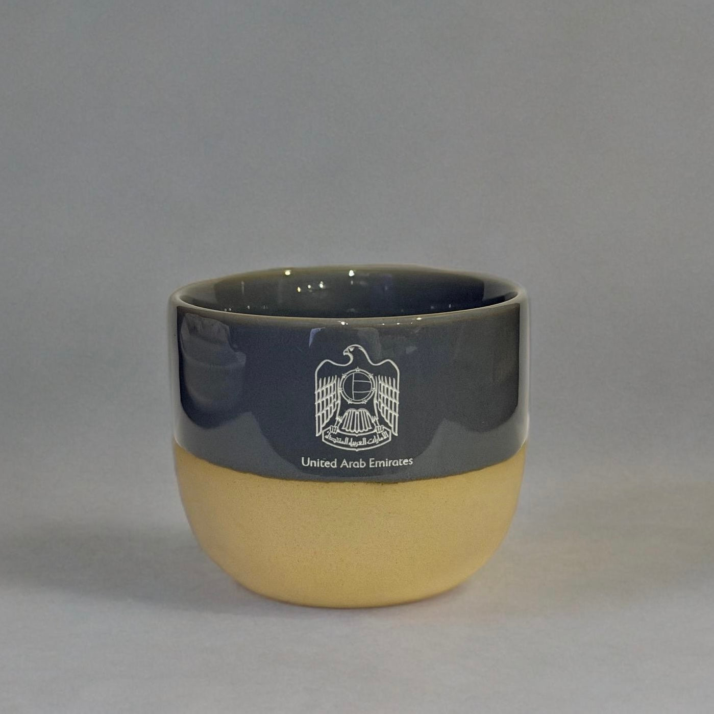 كوب شعار الدولة